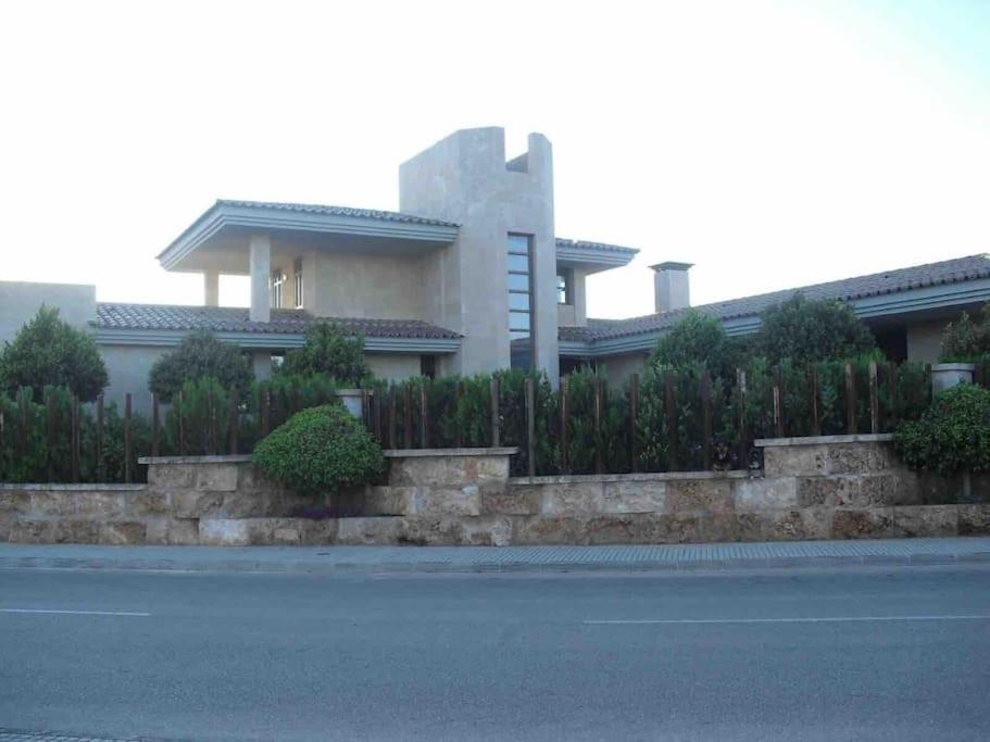 Villa De Lujo Con Piscina, Jacuzzi, Jardin Y Terraza Marratxi Bagian luar foto